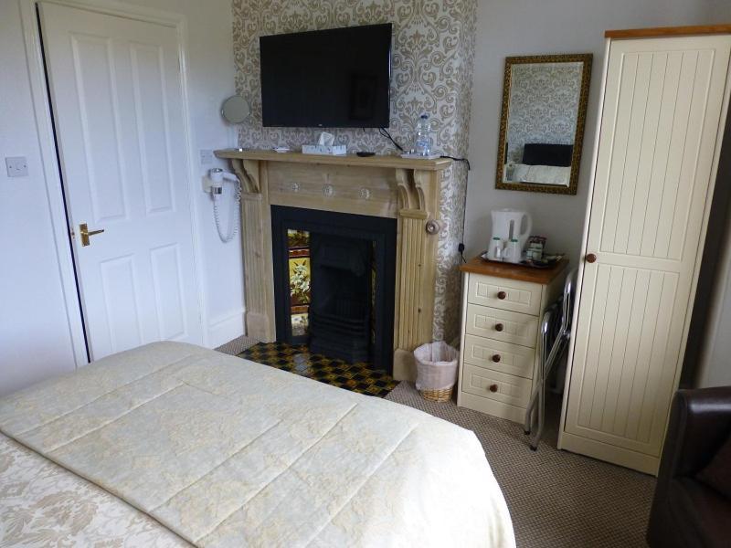 Bryn Derwen Guest House Конуи Екстериор снимка
