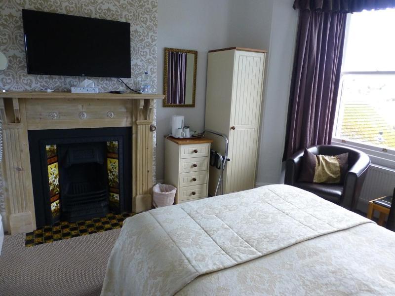 Bryn Derwen Guest House Конуи Екстериор снимка