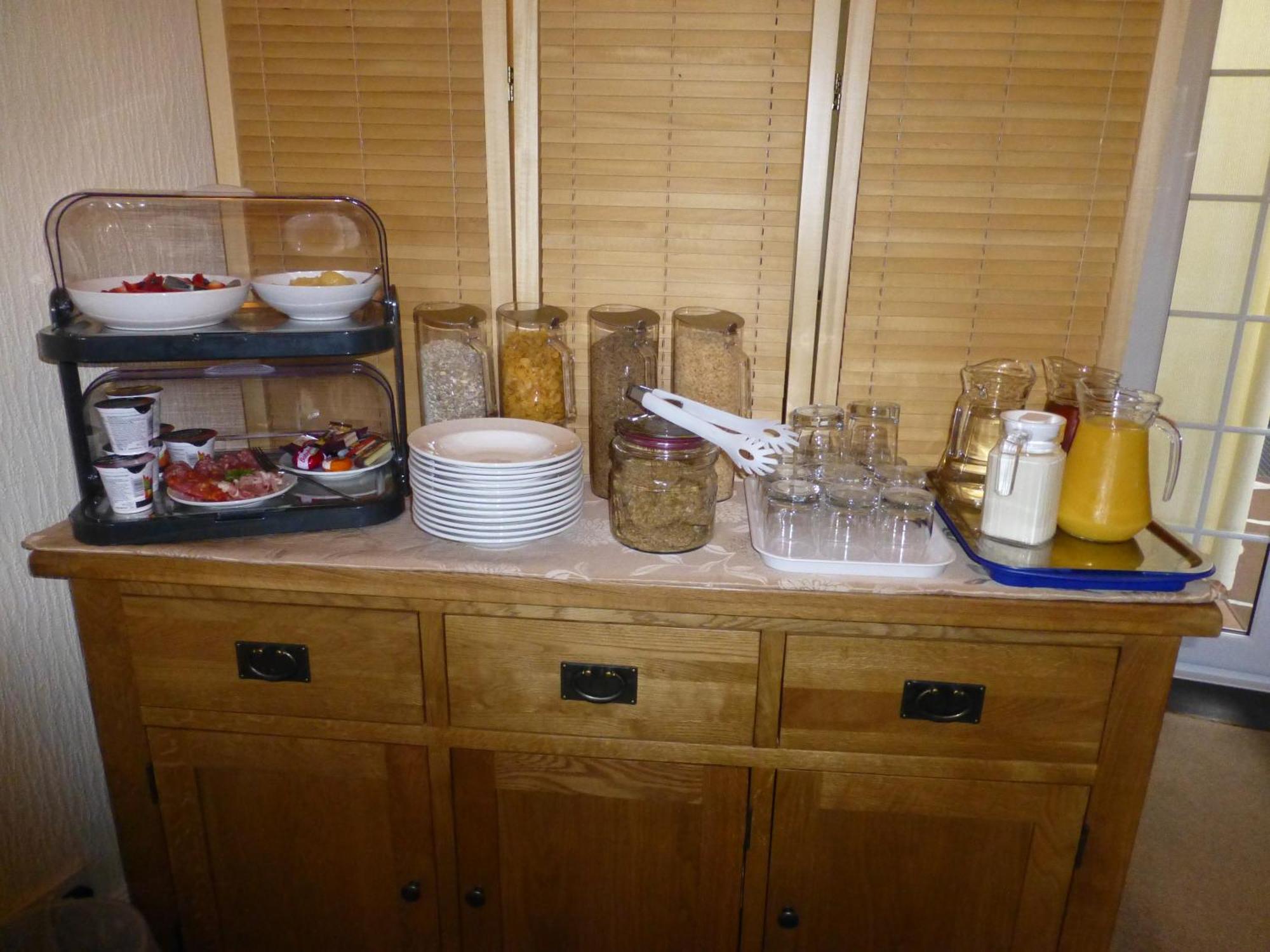 Bryn Derwen Guest House Конуи Екстериор снимка