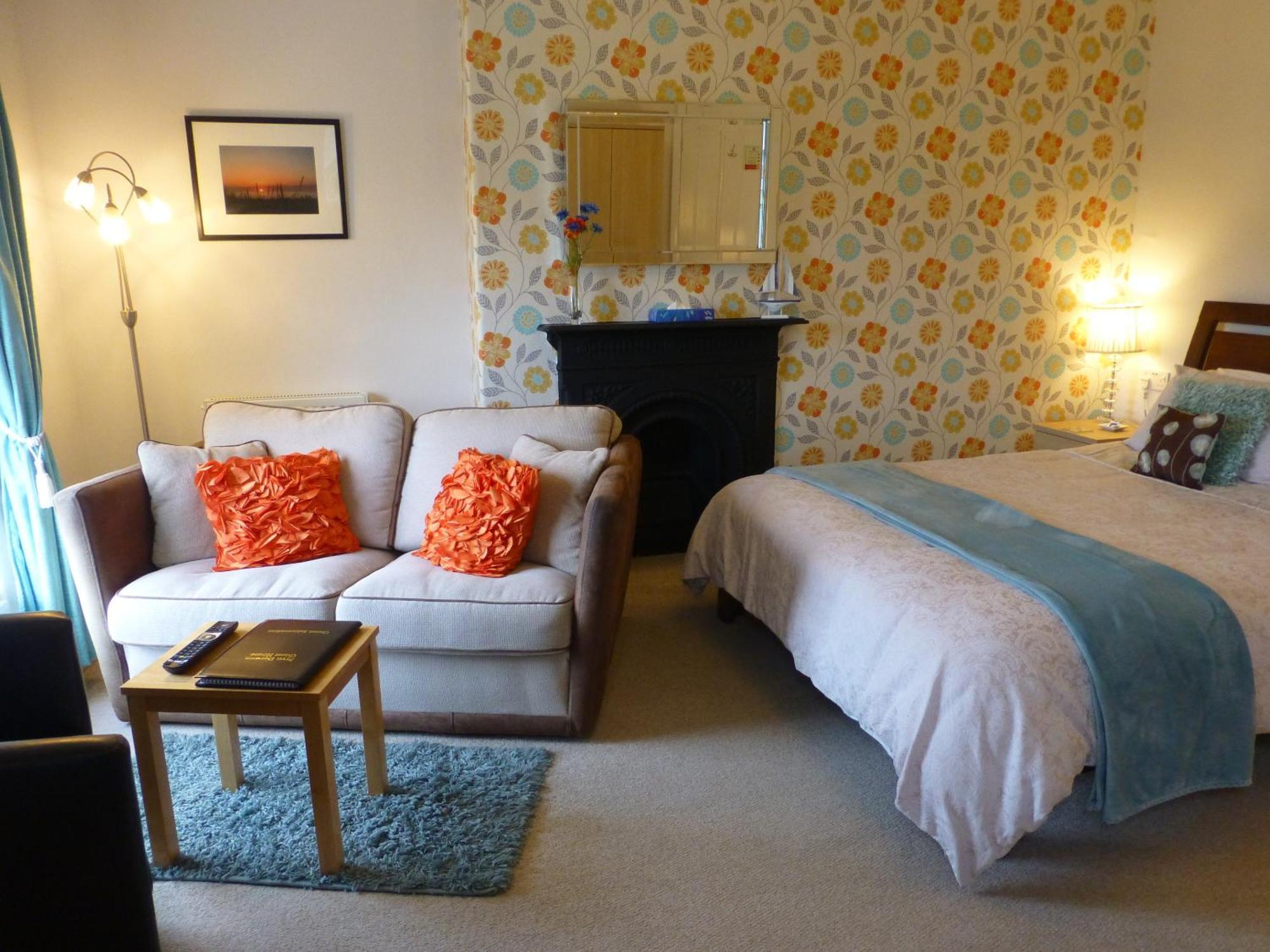 Bryn Derwen Guest House Конуи Екстериор снимка