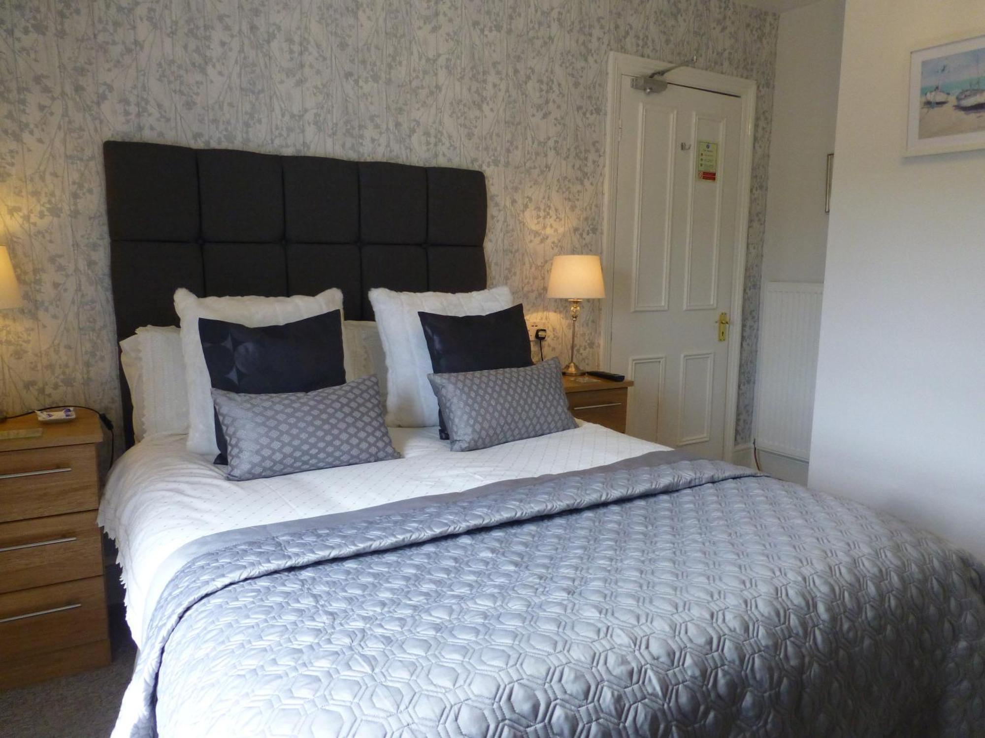 Bryn Derwen Guest House Конуи Екстериор снимка